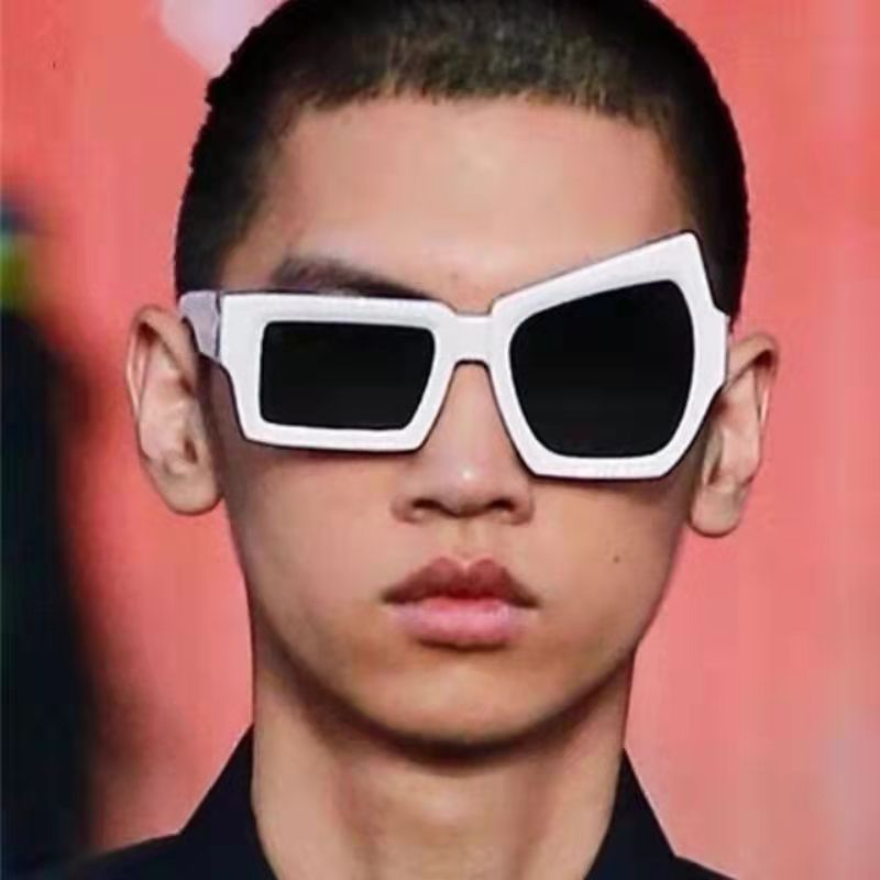 Photography Vintage - New Vintage Man Irregular Sunglasses Women