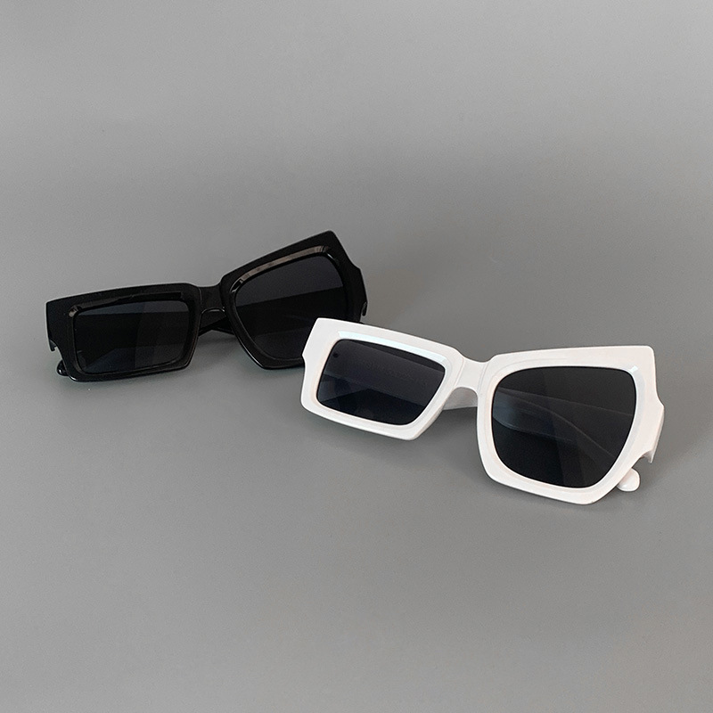 New Vintage Man Irregular Sung - Photography Vintage 评论和价格